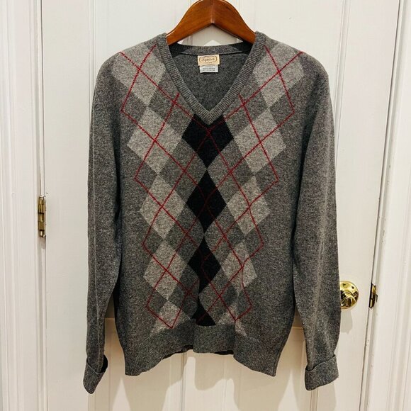 Vintage Men's Size Large Gray Lambswool Wool Angora Argyle V-Neck Pullover